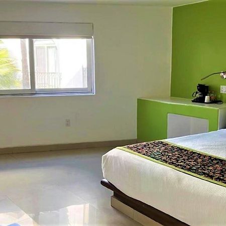 Seven Crown Express & Suites By Kavia Κάβο σαν Λούκας Εξωτερικό φωτογραφία