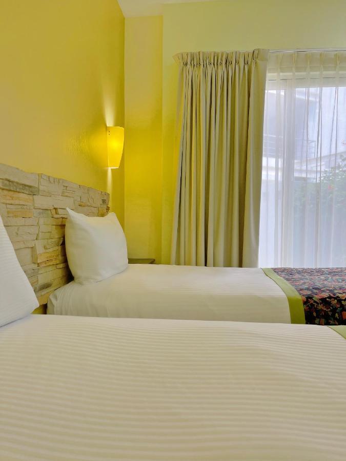 Seven Crown Express & Suites By Kavia Κάβο σαν Λούκας Εξωτερικό φωτογραφία