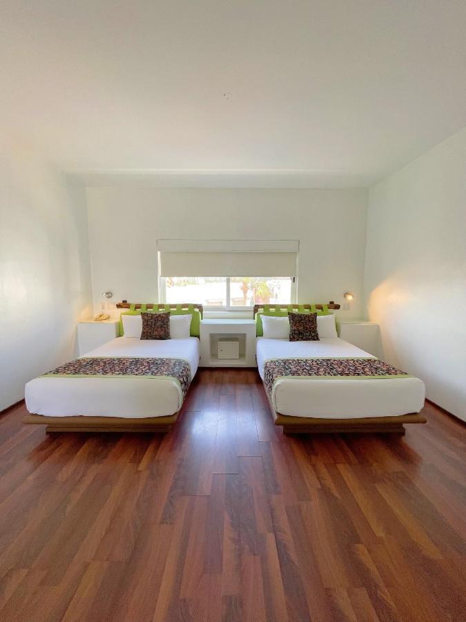 Seven Crown Express & Suites By Kavia Κάβο σαν Λούκας Εξωτερικό φωτογραφία