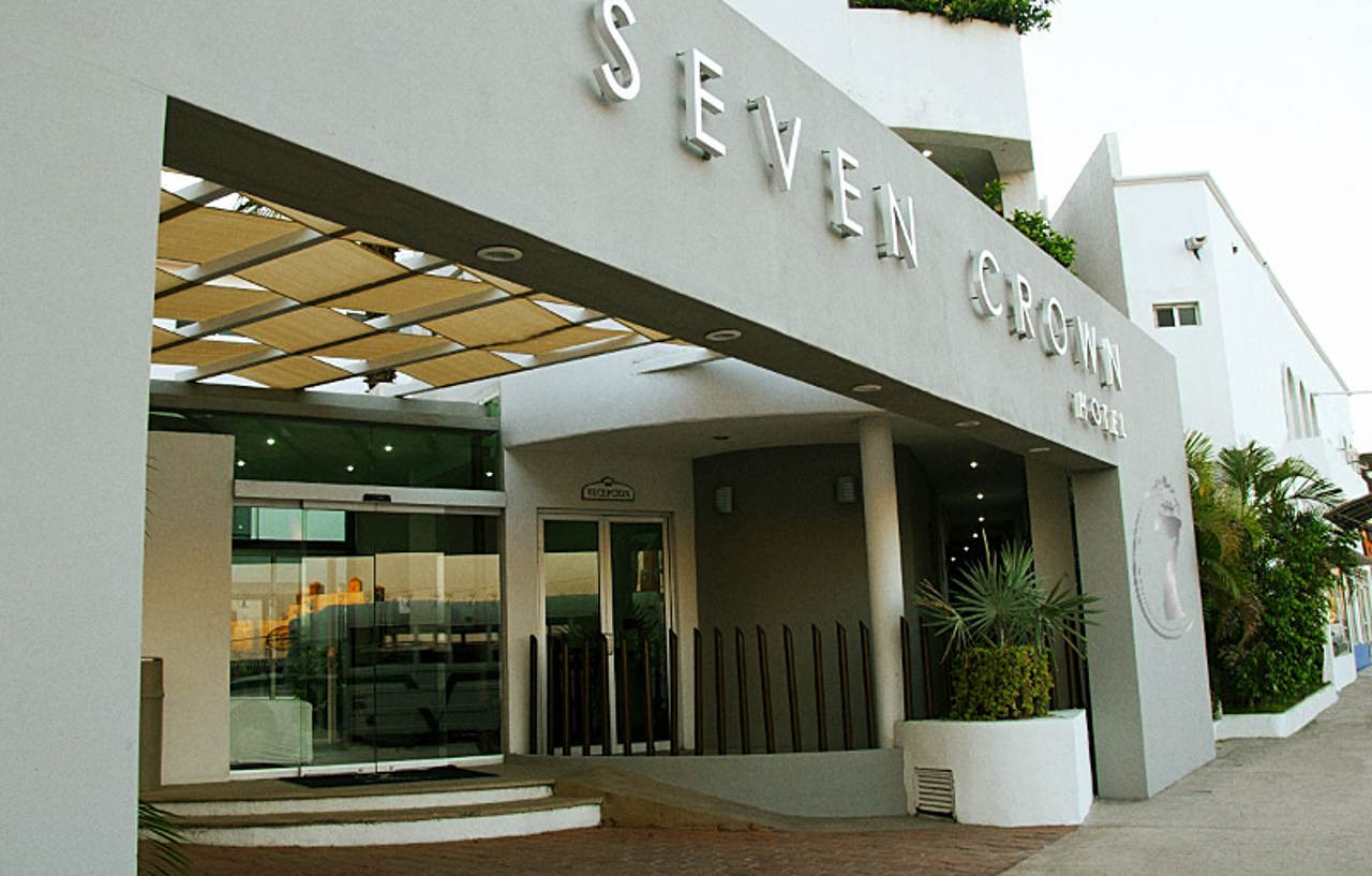 Seven Crown Express & Suites By Kavia Κάβο σαν Λούκας Εξωτερικό φωτογραφία